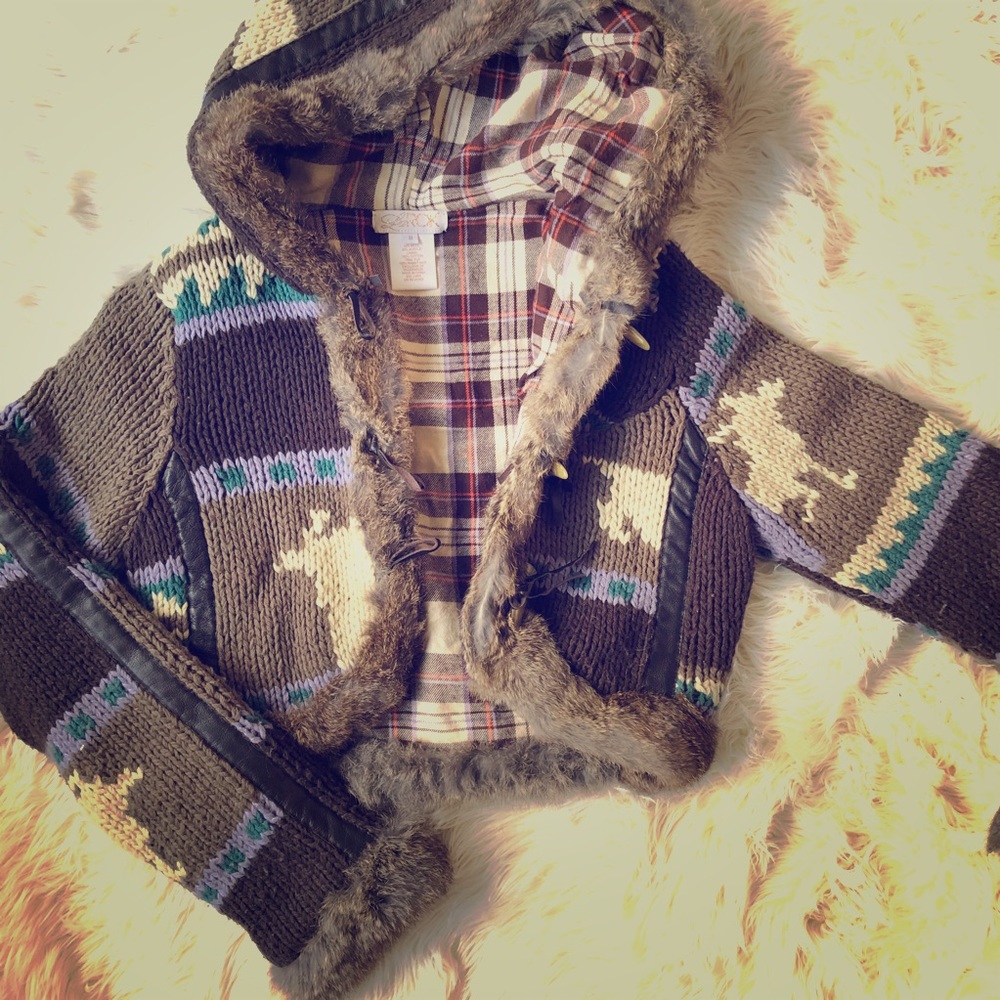 LaRok cute cozy cropped sweater jacket cardigan M